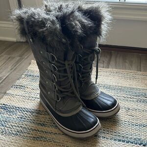 Sorel Joan of Arctic women’s boots